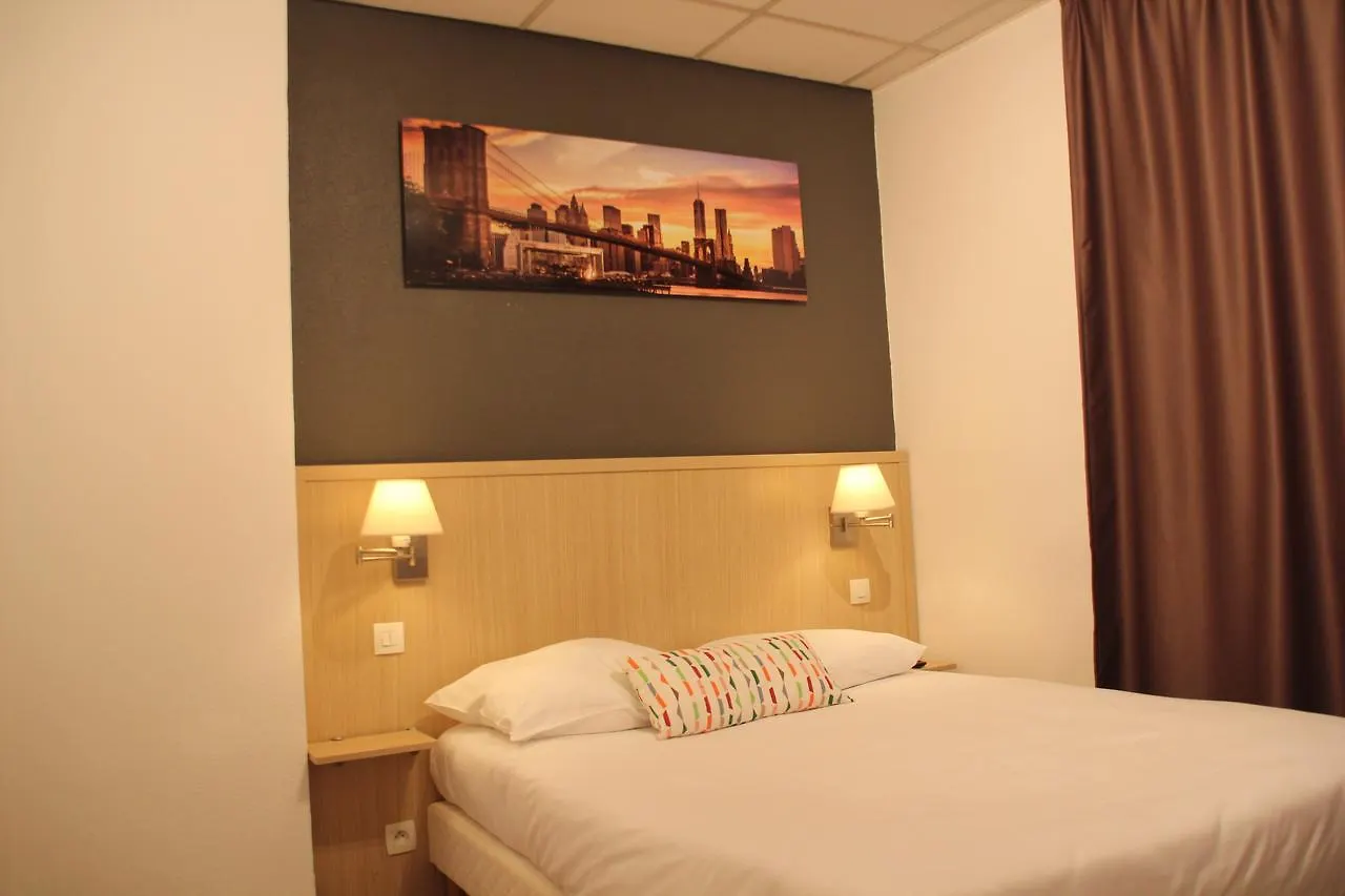 ** Hotel Hôtel Vol de Nuit Purpan Toulouse France