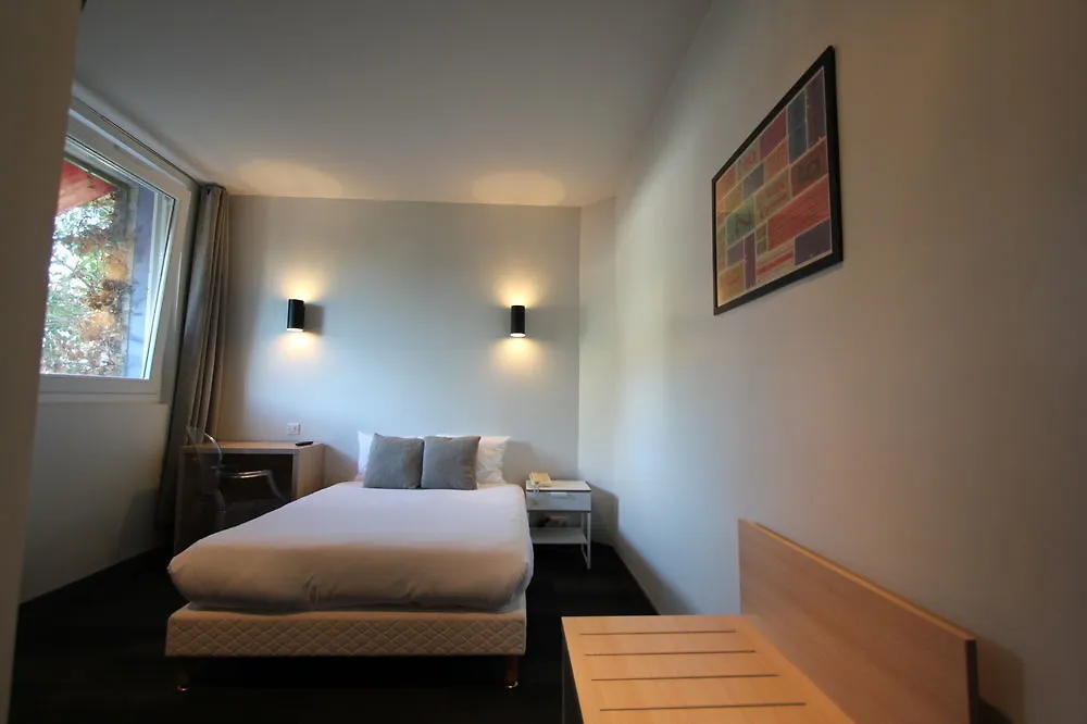 Hotel Vol De Nuit Purpan Toulouse 2*,